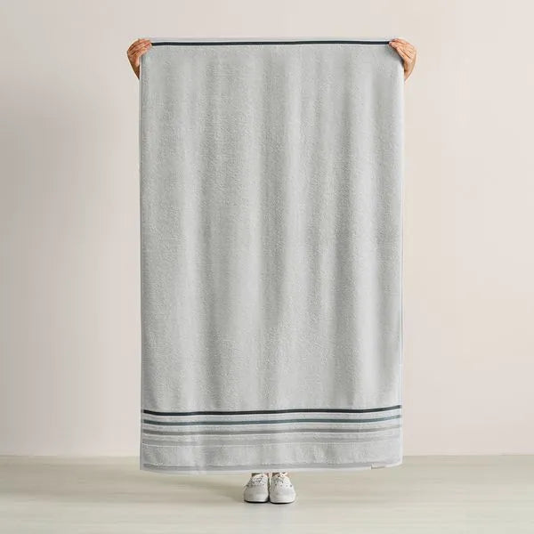 Kit com 15 Toalhas Super Banhão de Alta Maciez e Absorção + 5 Toalhas de Rosto de Brinde